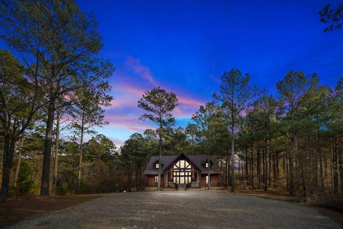Iron Horse Lodge Sleeps 18, Games, Fire Pit, Hot Tub, Ev, More Broken Bow Dış mekan fotoğraf