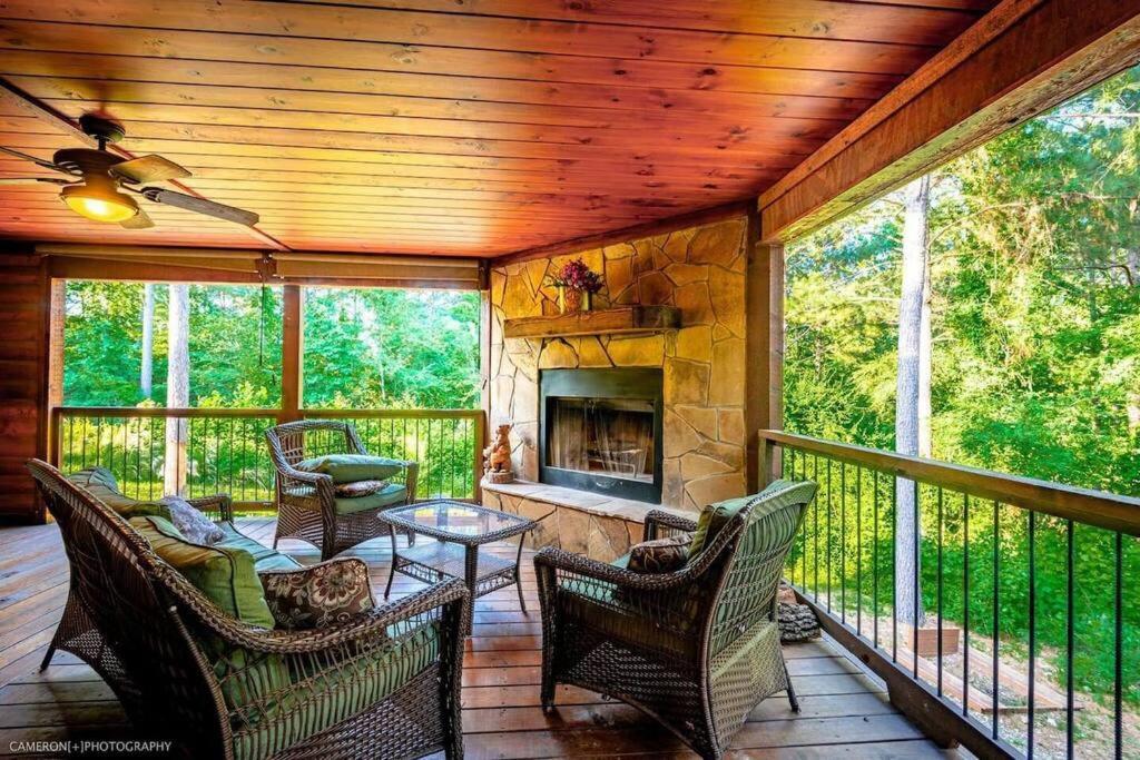 Iron Horse Lodge Sleeps 18, Games, Fire Pit, Hot Tub, Ev, More Broken Bow Dış mekan fotoğraf