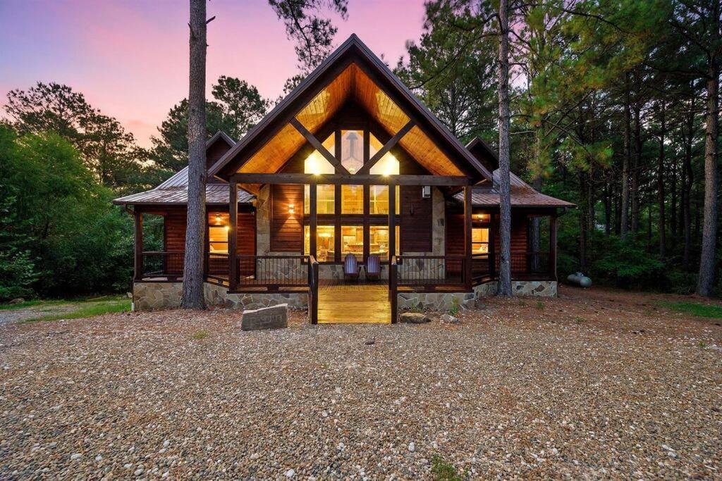 Iron Horse Lodge Sleeps 18, Games, Fire Pit, Hot Tub, Ev, More Broken Bow Dış mekan fotoğraf